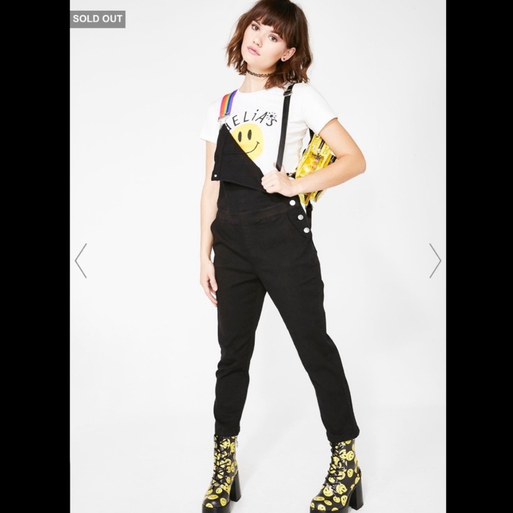MOVING SALE
DRIVE ME CRAZY DENIM OVERALLS - S
